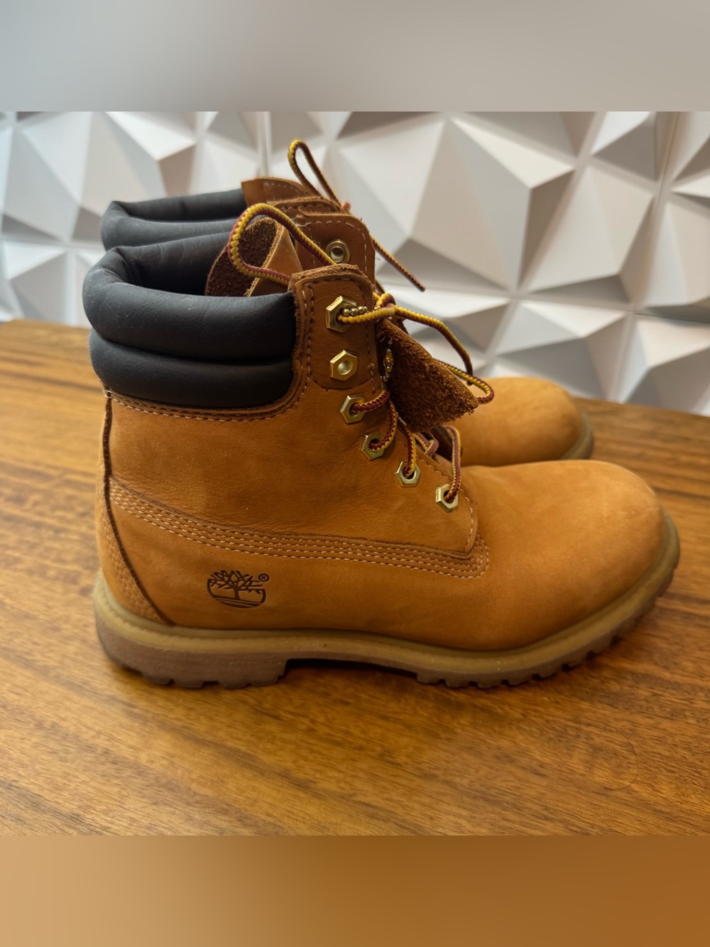 Timberland women's boots Size 7 - Picture 3 of 11